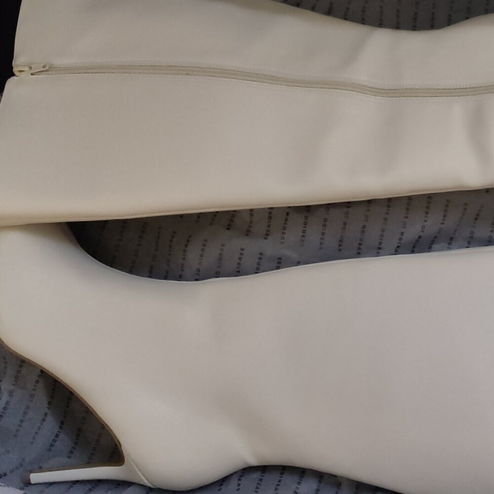 FTF Over knee Seam Front Boot Bone/cream color